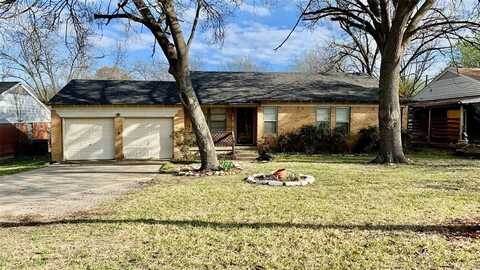 405 Parkview Drive, Arlington, TX 76010