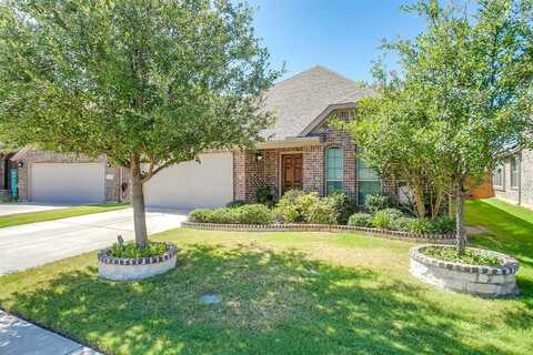 11705 Tuscarora Drive, Fort Worth, TX 76108