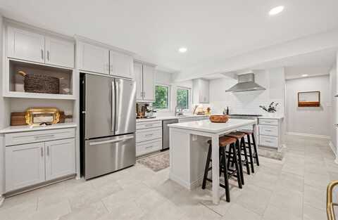 2801 5th Avenue, Fort Worth, TX 76110