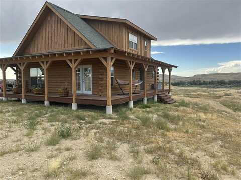 217 Coyote Dr, Greybull, WY 82426