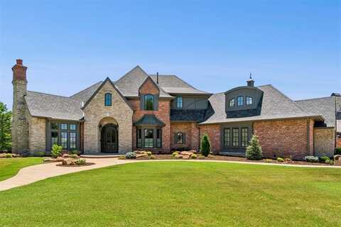 4420 N Berry Farm Road, Norman, OK 73072
