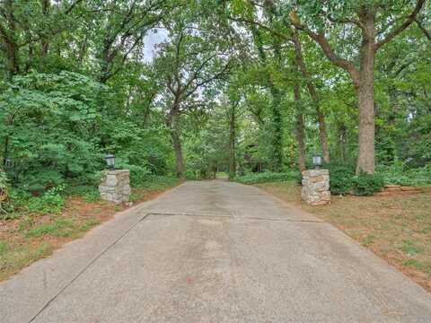 1709 Chaparral Lane, Edmond, OK 73013