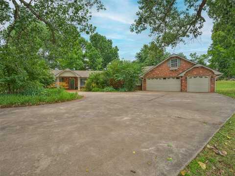 710 E Main Street, Tuttle, OK 73089