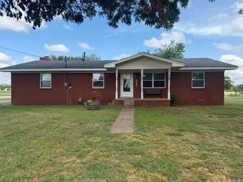 100 E 4th Street, Maysville, OK 73057