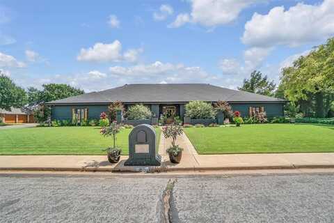 328 Val Verde Street, Altus, OK 73521