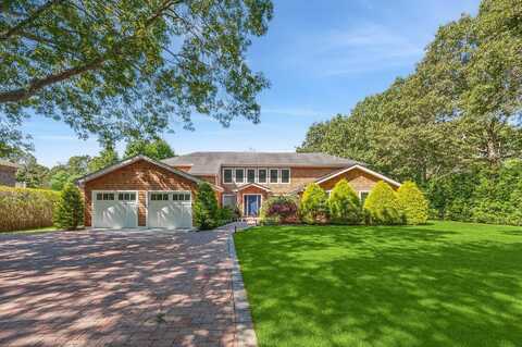 31 East Gate Road, Wainscott, NY 11975
