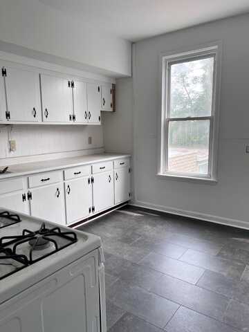 124 Front Street, Schenectady, NY 12305