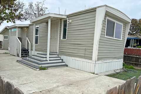 614 Otis Ave, Corcoran, CA 93212