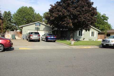 1980 Forest Ave, Richland, WA 99354