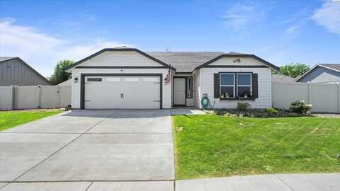 614 Pappy's Way, Grandview, WA 98930