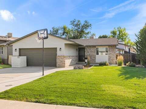 2122 Chautard Dr, Pueblo, CO 81005