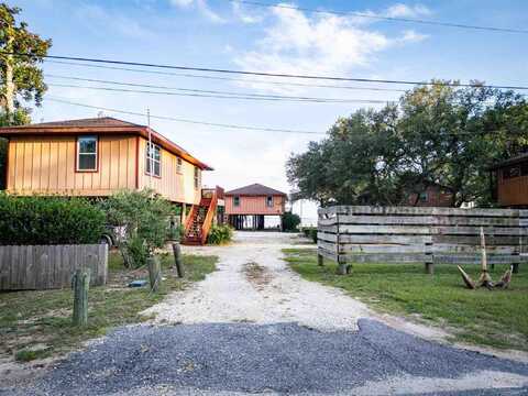 5233 Soundside Dr, Gulf Breeze, FL 32563