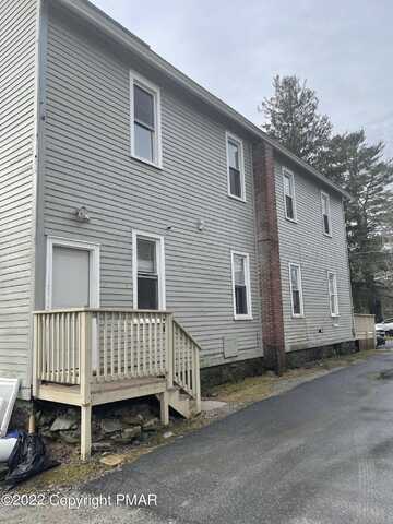 222 Learn Road, Tannersville, PA 18372