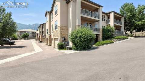 605 Cougar Bluff Point, Colorado Springs, CO 80906