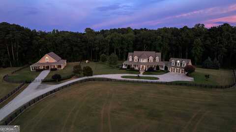 423 Mask Road, Brooks, GA 30205