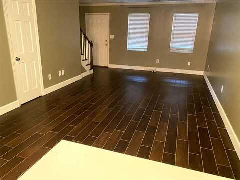 125 N North River Drive Drive #G, Sandy Springs, GA 30350
