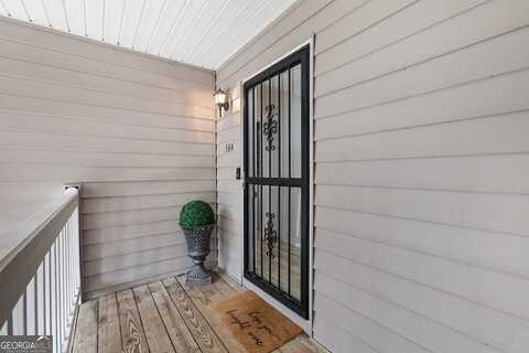384 Teal Court, Roswell, GA 30076