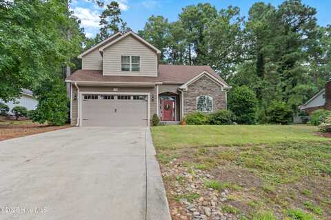 14 Lakeview Drive, Whispering Pines, NC 28327