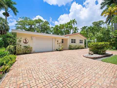 708 NW 22nd St, Wilton Manors, FL 33311