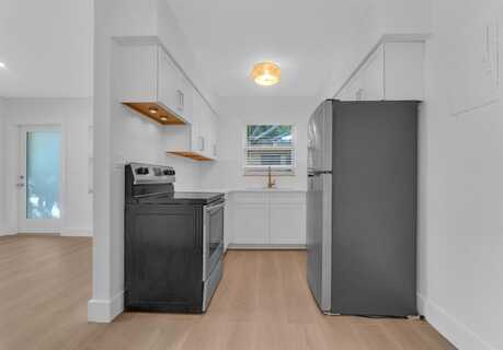 237 SE 1st St, Dania Beach, FL 33004
