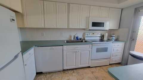 4500 N Federal Hwy, Lighthouse Point, FL 33064