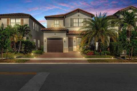 9872 W 34th Ln, Hialeah, FL 33018