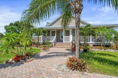7290 17th St SW, Vero Beach, FL 32968
