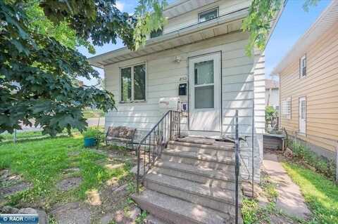 830 N 9th Ave E, Duluth, MN 55805