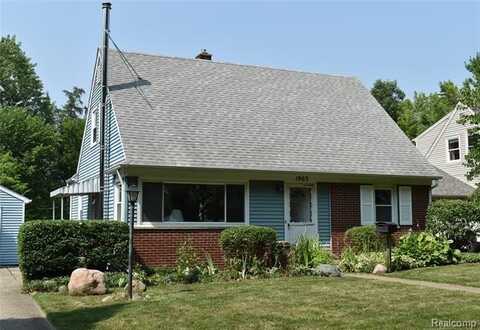 1903 Crestland Street, Ann Arbor, MI 48104