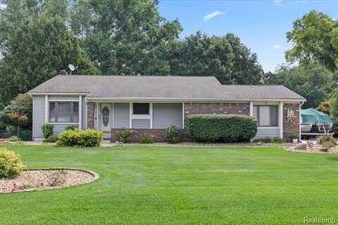 1237 Keble Lane, Oxford, MI 48371