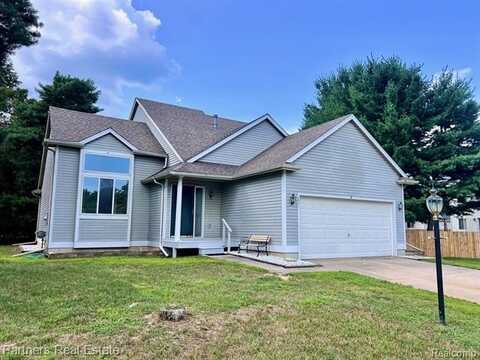 351 Winding River Cove, Williamston, MI 48895