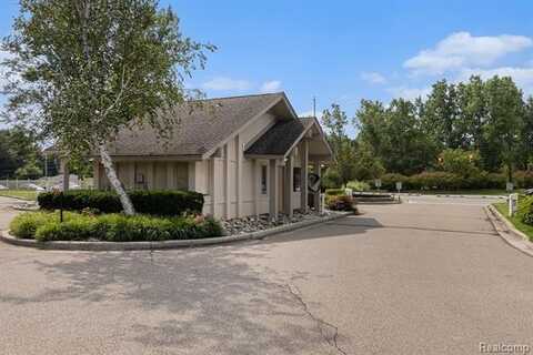 6964 Pebblecreek Woods Drive, West Bloomfield, MI 48322