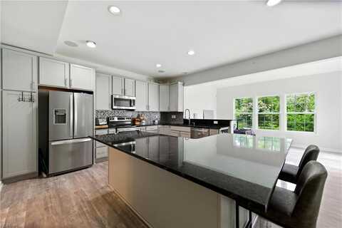7 Mary Ann Drive, Hampton, VA 23666
