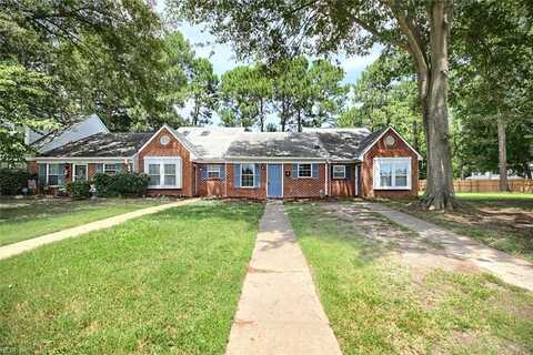 626 Hollomon Drive, Hampton, VA 23666