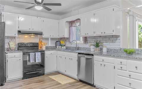 548 Rosemont Road S, Virginia Beach, VA 23452