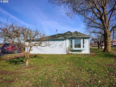 10093 WISEACRE LN, Aurora, OR 97002