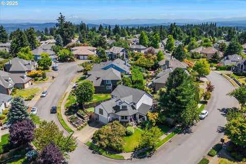 1851 Churchill Terrace, West Linn, OR 97068