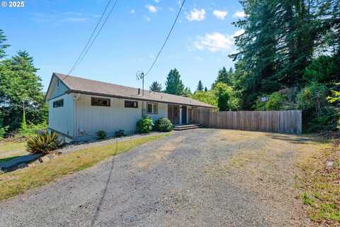 1300 INGERSOLL ST, Coos Bay, OR 97420