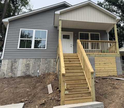 1424 Varnell AVE NE, Roanoke, VA 24012