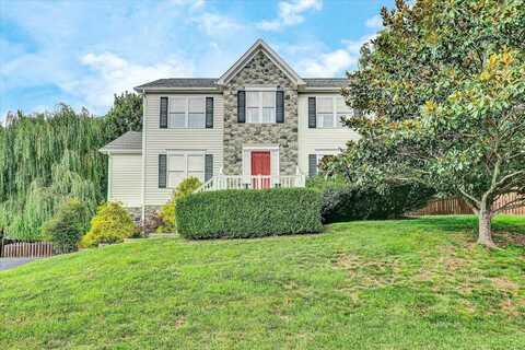 6013 Apple Harvest DR, Roanoke, VA 24012