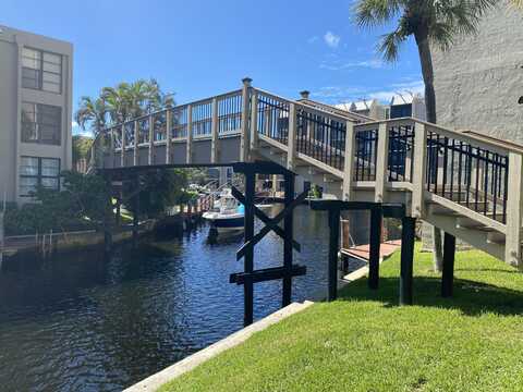 21 Royal Palm Way, Boca Raton, FL 33432