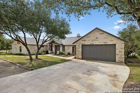 1723 Mountain Valley Drive, ConCan, TX 78838