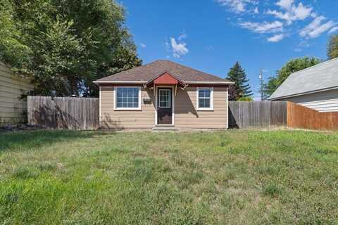 5111 N MAPLE St, Spokane, WA 99205