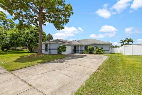 809 Kara Circle, Rockledge, FL 32955