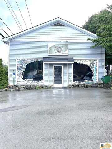 132 N Main Street, Burkesville, KY 42717