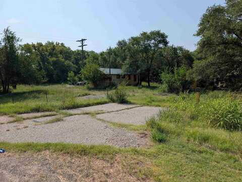 871 E 90th Ave N, Belle Plaine, KS 67013