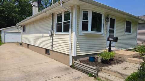 638 Fairmont Avenue, Madison, WI 53714