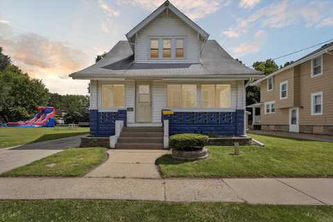 1327 Wisconsin Avenue, Beloit, WI 53511