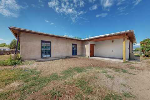 798 Calle Romero, Espanola, NM 87532