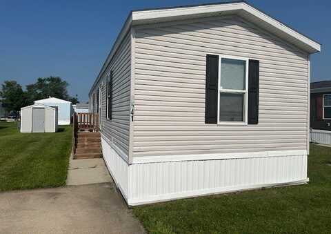 8541 Gigi St, Newport, MI 48166